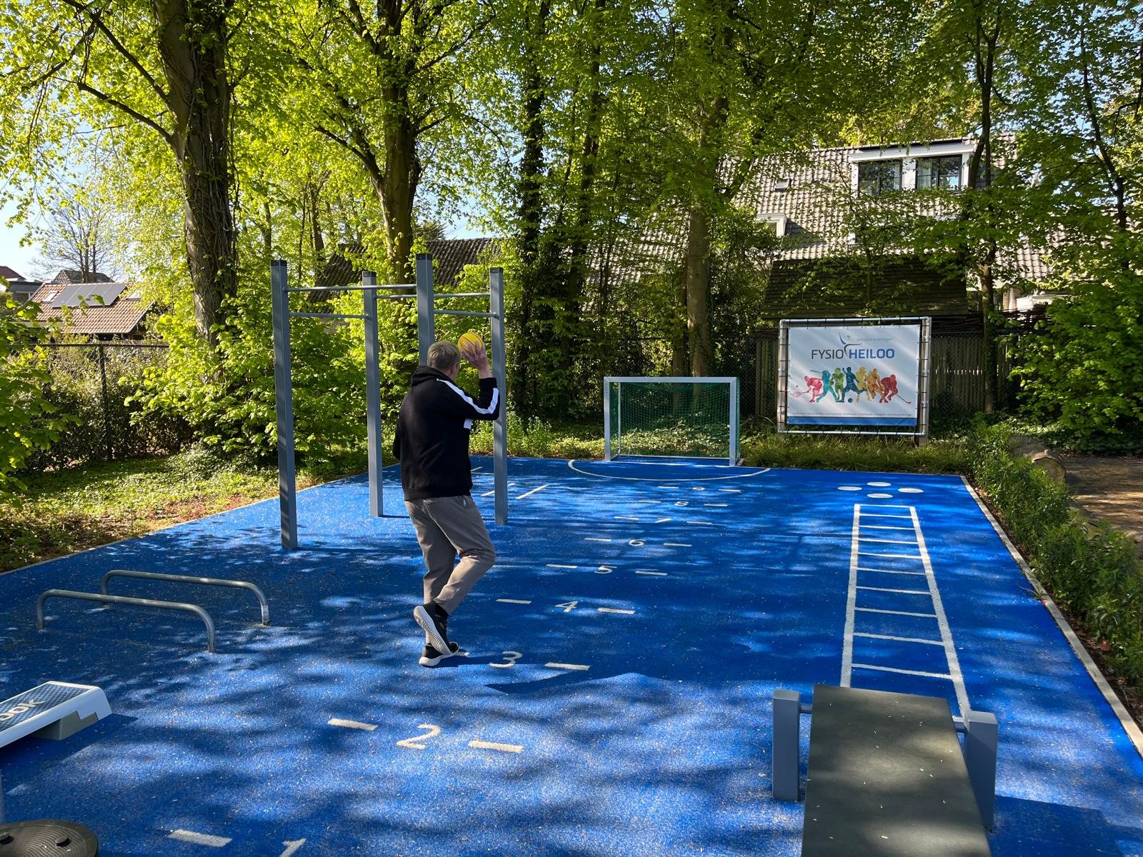 Buiten beweeg- en revalidatieveld Fysio Heiloo